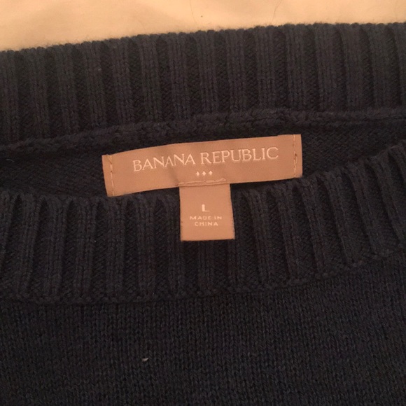 Navy Crew Banana Republic Sweater - Picture 3 of 3